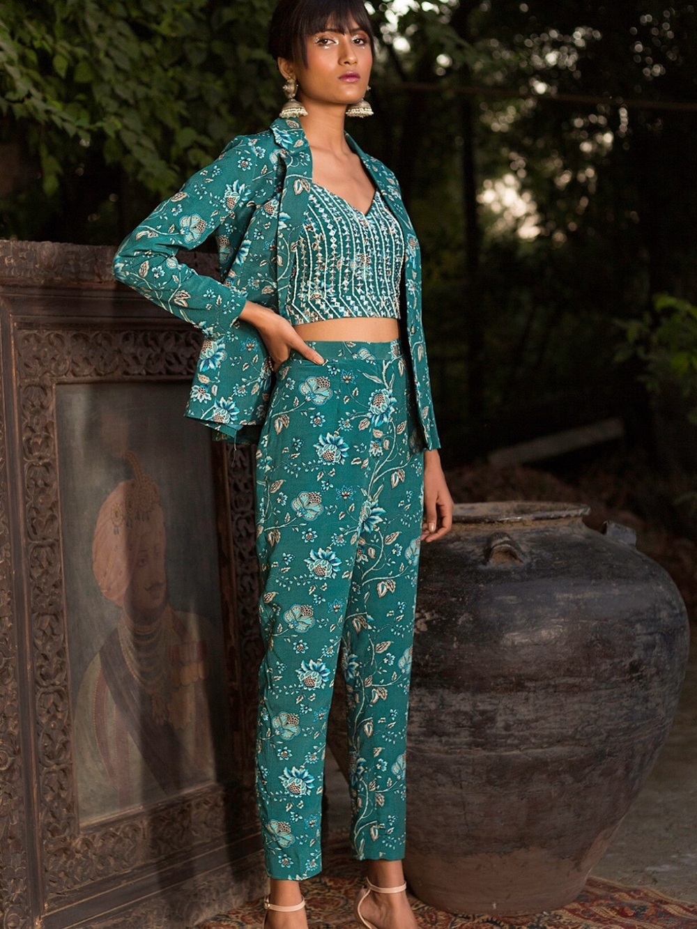 NWT CHHAVVI AGGARWAL Teal Floral Printed 3P Crepe Pants Blazer Bustier S 0/2